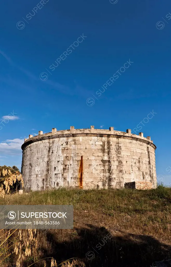 Mausoleum of Lucio Munazio Planco, Roman Finds, on the top of Monte Orlando, Gaeta, Latina, Latium, Lazio, Italy, Europe