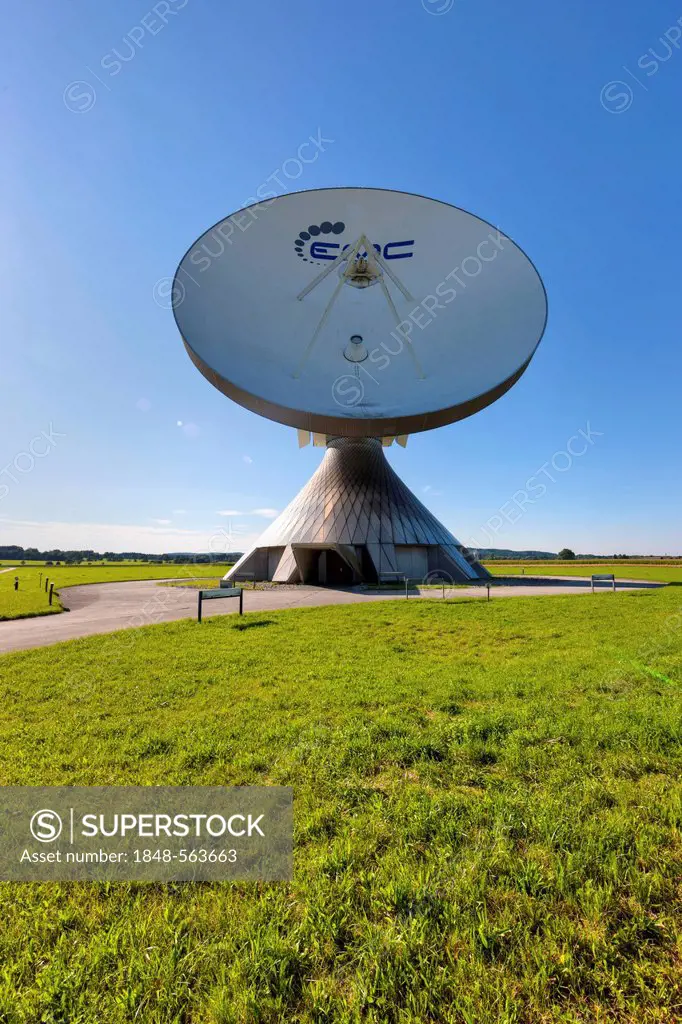 Satellite dish, Raisting Satellite Earth Station, ground station, satellite communications, Upper Bavaria, Germany, Europe