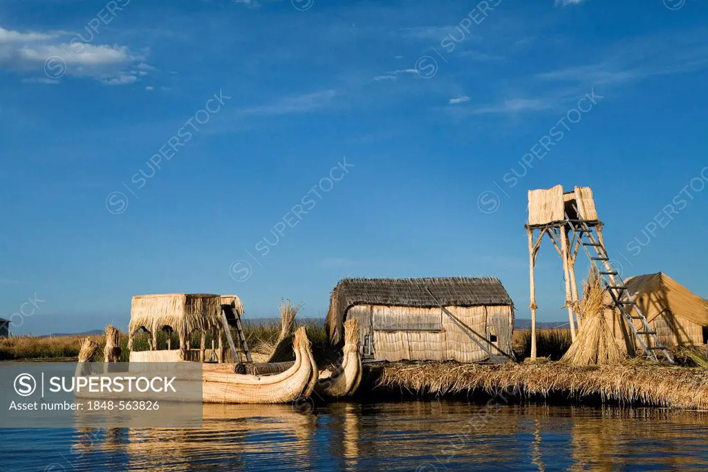 Floating islands of the Urus on Lake Titicaca, constructed by the totora reeds growing there, Puno, Peru, South America