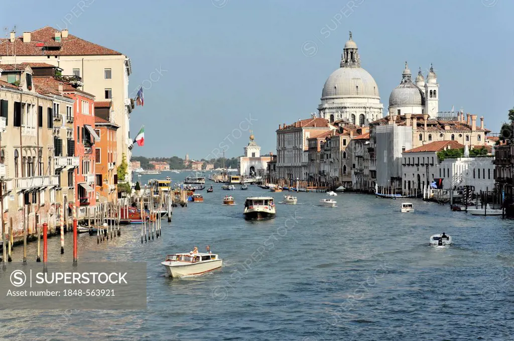 Grand Canal, Church of Santa Maria della Salute on the right, Venice, Venice, Italy, Europe