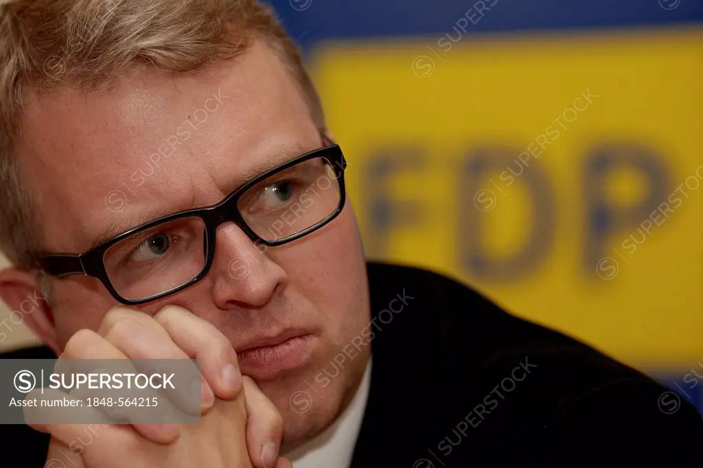 Euro-critic Frank Schaeffler, member of Parliament for FDP, Free Democratic Party, at a discussion meeting, Plaidt, Rhineland-Palatinate, Germany, Eur...