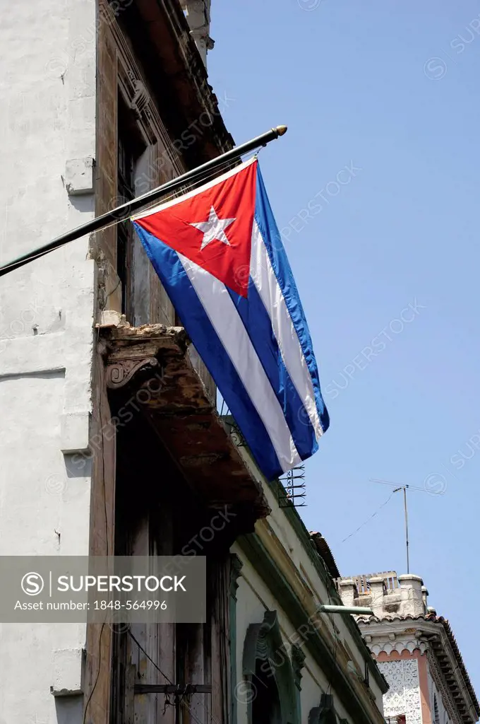 National flag on a house, Prado, Paseo de Marti, a boulevard in the city centre of Havana, Centro Habana, Cuba, Greater Antilles, Caribbean, Central A...