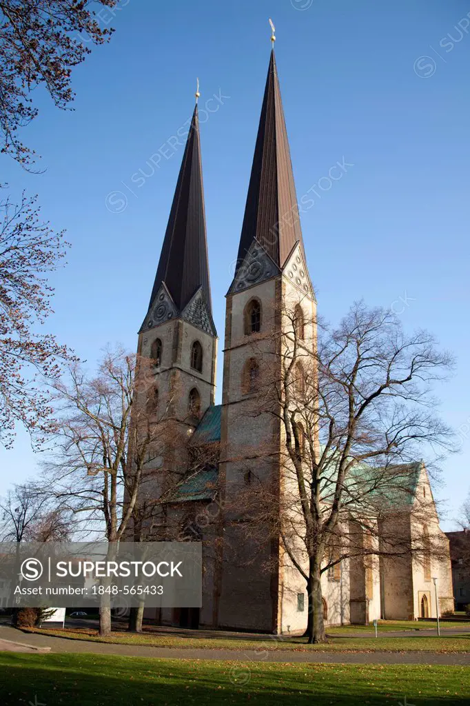 Meustaedter Marienkirche, St. Mary's Church, Gothic hall church, Bielefeld, Ostwestfalen-Lippe region, North Rhine-Westphalia, Germany, Europe, Public...