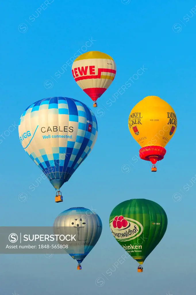 Hot-air balloons, Bad Duerrheim Balloon Festival 2011, Suedschwarzwald, Southern Black Forest, Baden-Wuerttemberg, Germany, Europe
