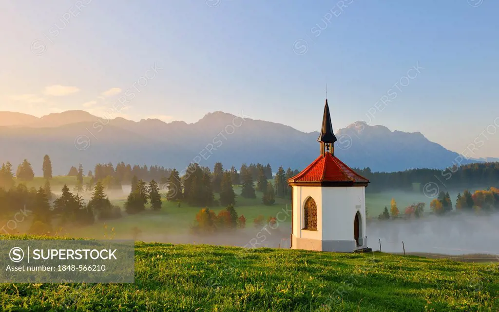 Chapel at Hegratsrieder See, lake, near Fuessen, Allgaeu, Bavaria, Germany, Europe