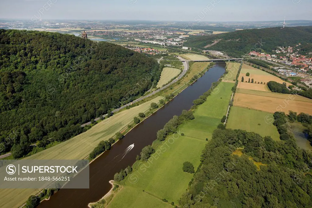 Aerial view, Weser river, Weser Uplands, Porta Westfalica, Ostwestfalen-Lippe, eastern Westphalia, North Rhine-Westphalia, Germany, Europe