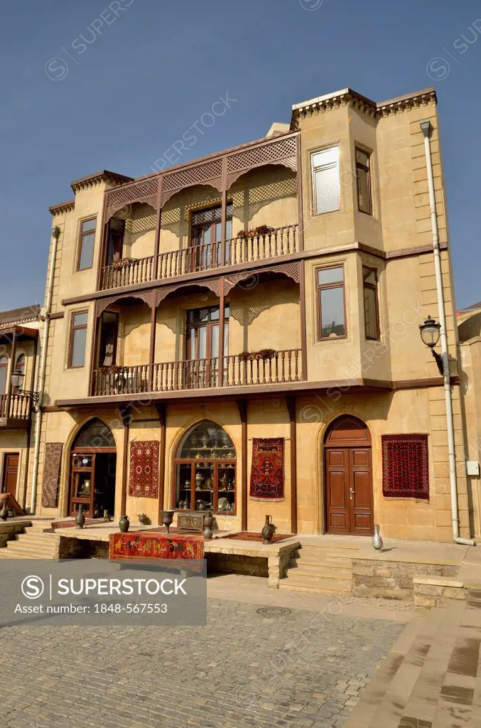 House facade in the historic town centre of Baku, UNESCO World Heritage Site, Azerbaijan, Caucasus, Middle East, Asia