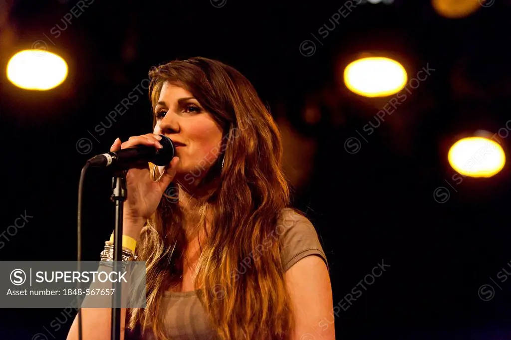 The Swiss singer-songwriter Estella Benedetti singing live at the Schueuer, Lucerne, Switzerland, Europe