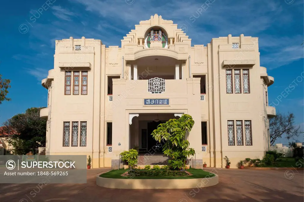 Front facade of an art-deco villa, Heritage Hotel Visalam, cgh group, Chettinad, Tamil Nadu, South India, India, Asia