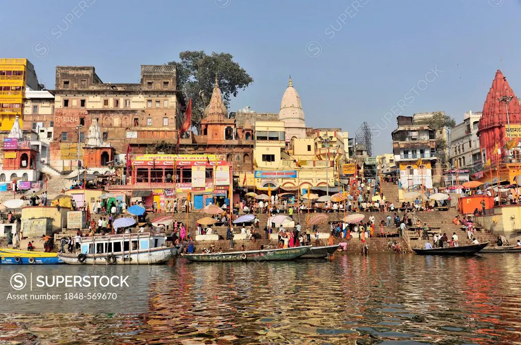 Boats and ghats on the Ganges River, Varanasi, Benares, Uttar Pradesh, India, South Asia