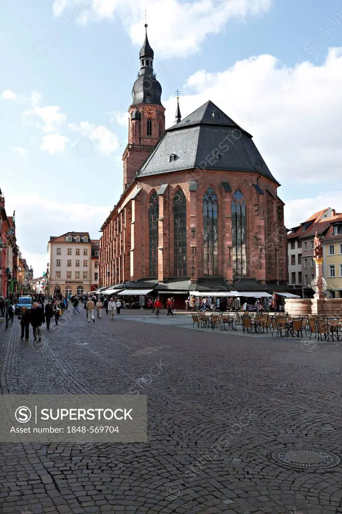 Looking from Market Square to the Church of the Holy Spirit, Heidelberg, Baden-Wuerttemberg, Germany, Europe