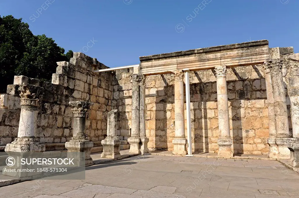 Ancient synagogue at Kafarnaum, Cafarnaum, Kapharnaum, Capharnaum, Kapernaum or Capernaum at the Sea of Galilee, Galilee, Israel, Middle East, Asia Mi...