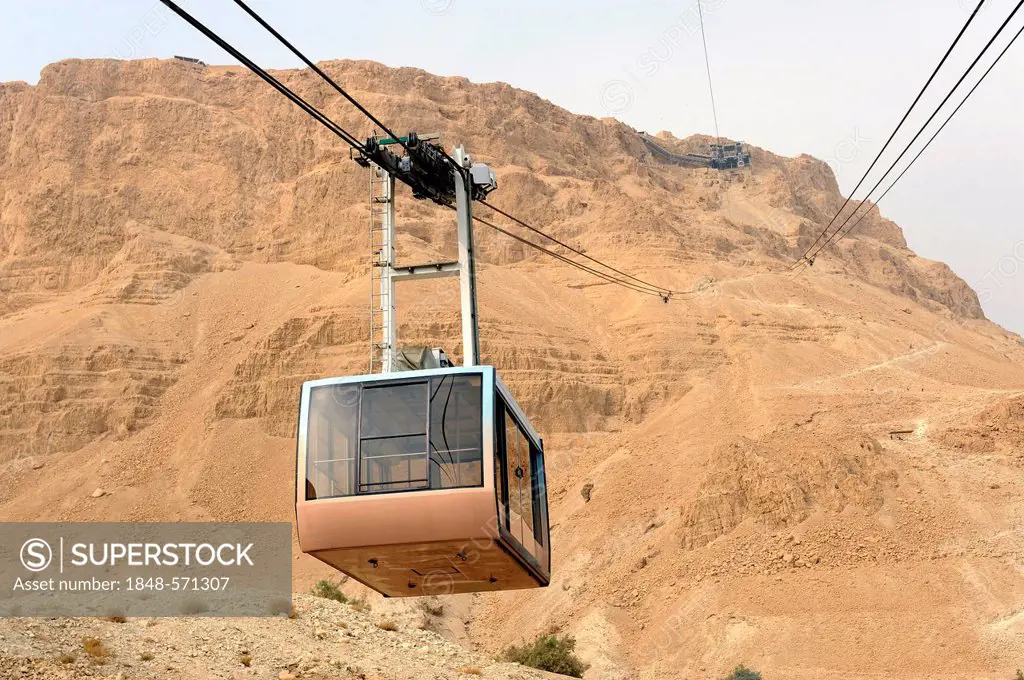 Cable car to the fortress of Masada, Masada National Park, Israel, Middle East, Western Asia, Asia