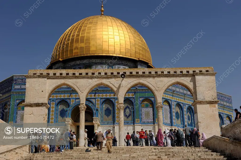 Stairs to the Dome of the Rock on the Temple Mount, Muslim Quarter, Old City, Jerusalem, Israel, Middle East