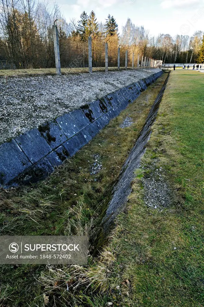 Electrified barbed wire and trenches on the camp grounds, Dachau Concentration Camp, Dachau, near Munich, Bavaria, Germany, Europe