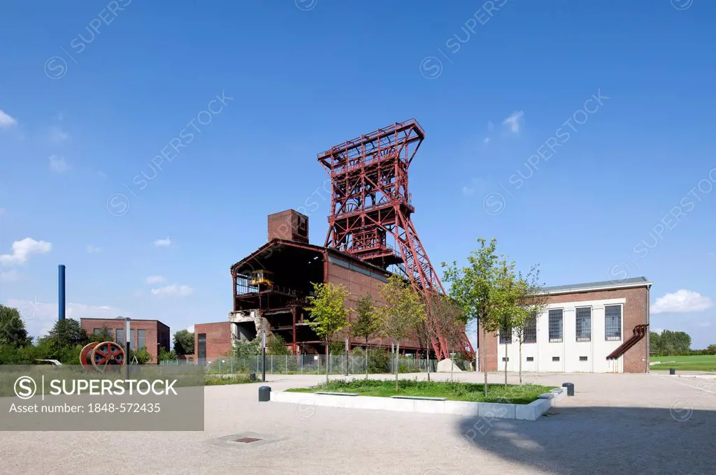 Former Consolidation Coal Mine Industrial Complex, Consol cultural centre, Consol Theatre, Gelsenkirchen, Ruhr Area, North Rhine-Westphalia, Germany, ...