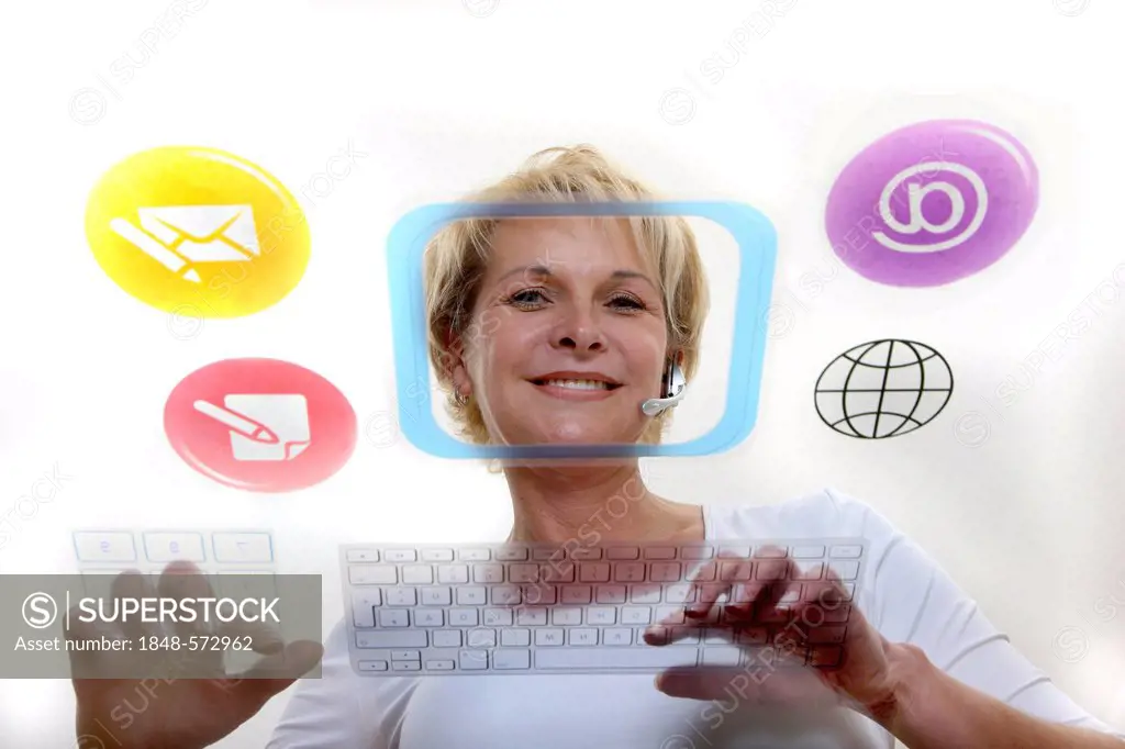 Woman at the workplace, symbolic image for the virtual office