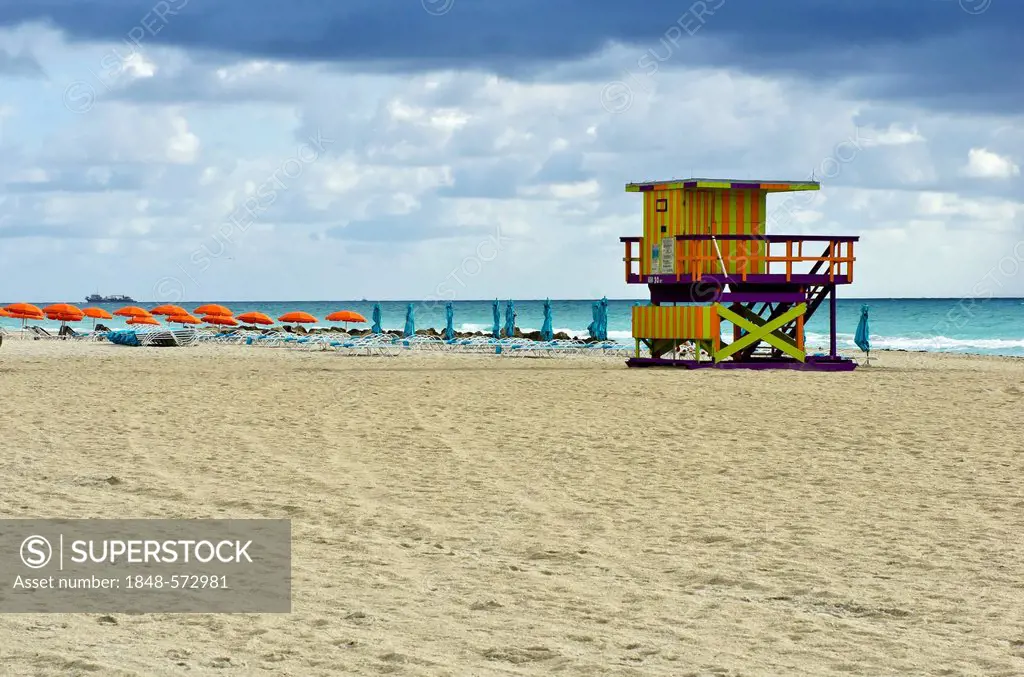 Lifeguard hut, South Beach, Miami, Florida, USA