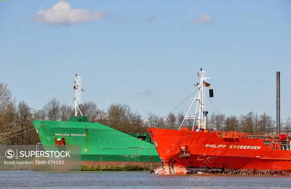 Cargo ships on the Kiel-Canal, Nord-Ostsee-Kanal, near Brunsbuettel, Schleswig-Holstein, Germany, Europe