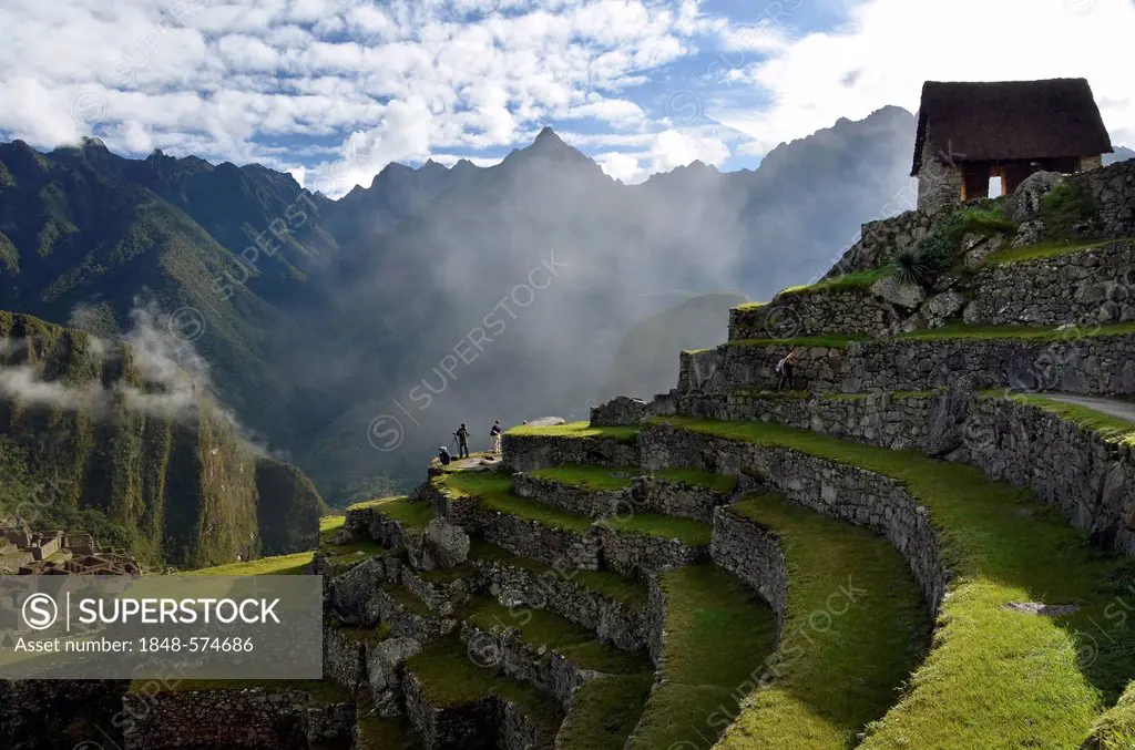 Inca ruins of Machu Picchu in the Andes, UNESCO World Heritage Site, Urubamba Valley, near Cusco, Cuzco, Peru, South America