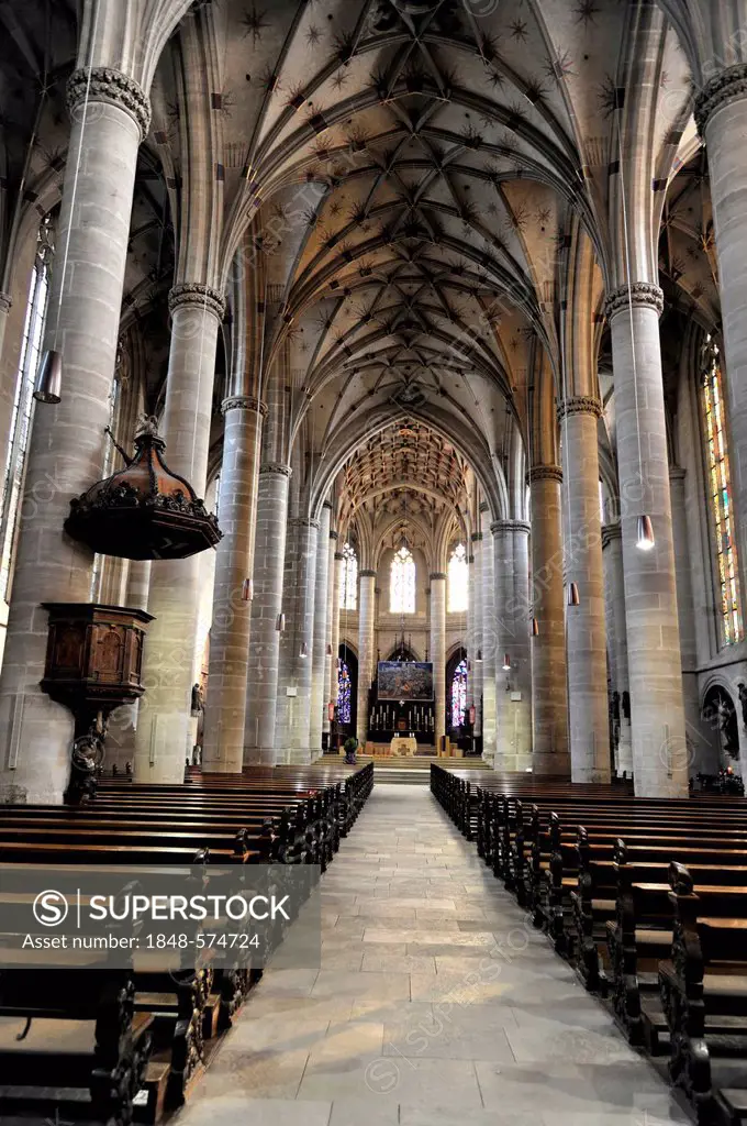 Holy Cross Minster, interior view, construction began in 1315, Schwaebisch Gmuend, Baden-Wuerttemberg, Germany, Europe