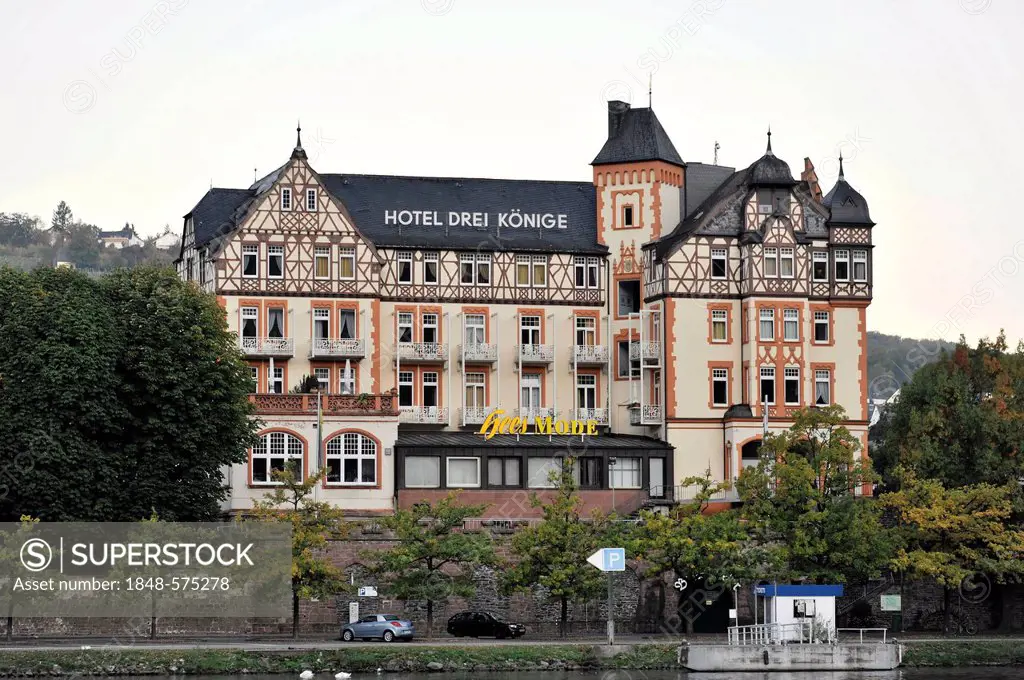 Hotel Drei Koenige, Kues district, Bernkastel-Kues, Rhineland-Palatinate, Germany, Europe