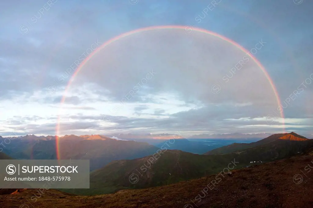 Rainbow in the Talkeetna Mountains in the Alaska wilderness, Alaska, USA, North America