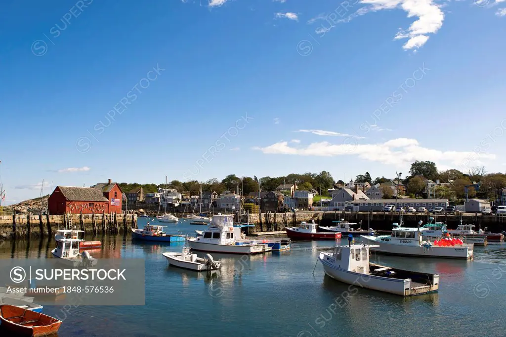 View of the harbor of Rockport, a small fishing village in Massachusetts, New England, USA