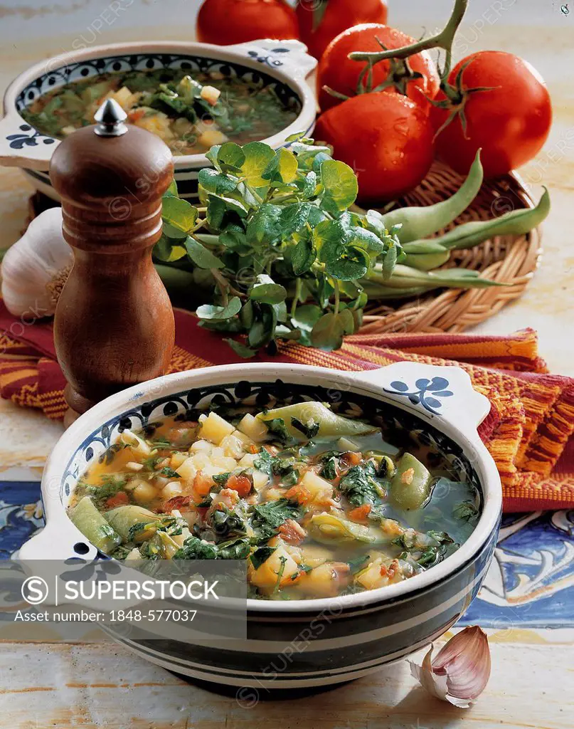 Watercress soup, Spain