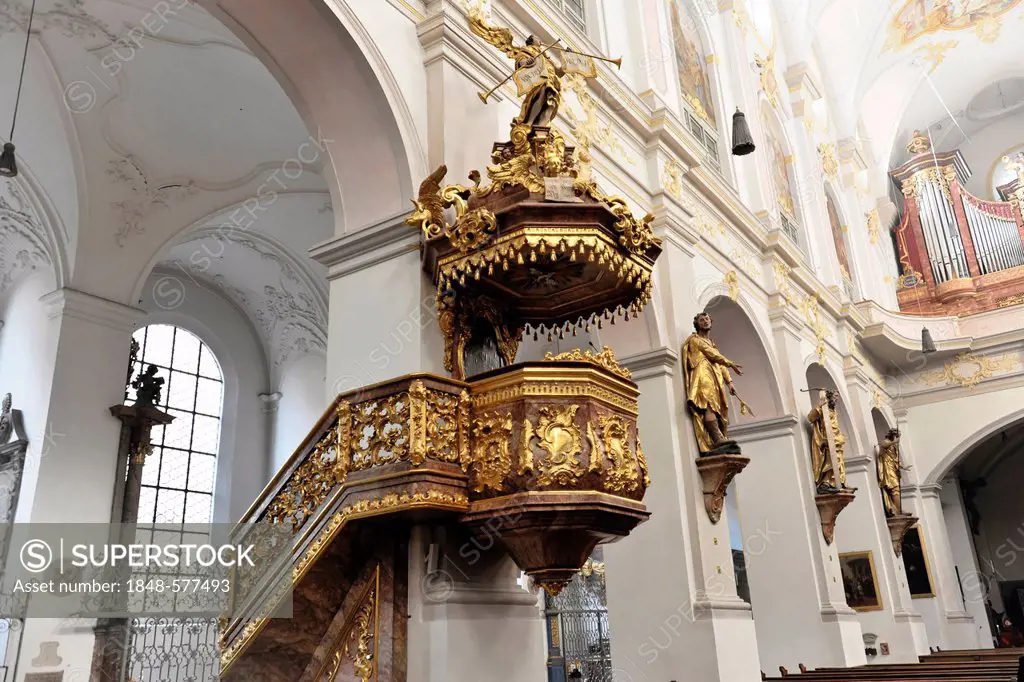 Pulpit, Peterskirche church, St. Peter's Church, Munich, Bavaria, Germany, Europe