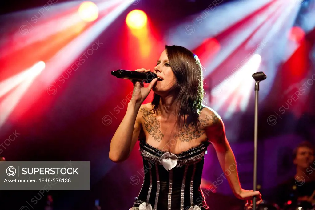 Nicole Kammermann, singer of the Swiss rock and pop band Redwood, performing live in the Schueuer concert hall, Lucerne, Switzerland, Europe