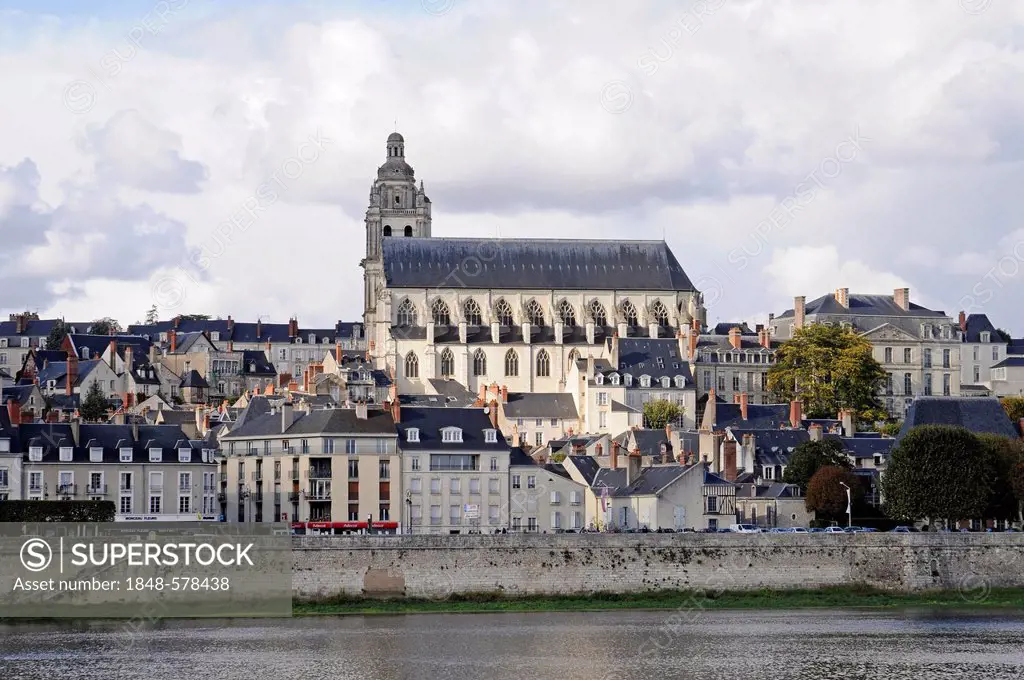 Cathédrale Saint-Louis de Blois, Loire river, Blois, Loir-et-Cher, Centre, France, Europe, PublicGround