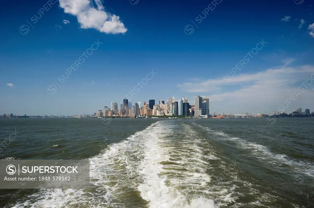 Manhattan skyline as seen from the Staten Island Ferry, New York, USA