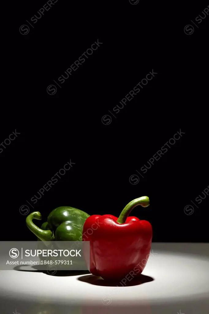 Red and green Bell Peppers (Capsicum annuum)