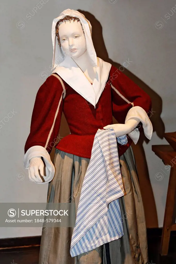 Historic maid with hood, mannequin, Museum Kasteel Hoensbroek, Limburg, The Netherlands, Europe