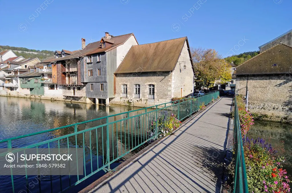 Pedestrian bridge, Loue River, village, Ornans, Besancon, departement of Doubs, Franche-Comte, France, Europe, PublicGround