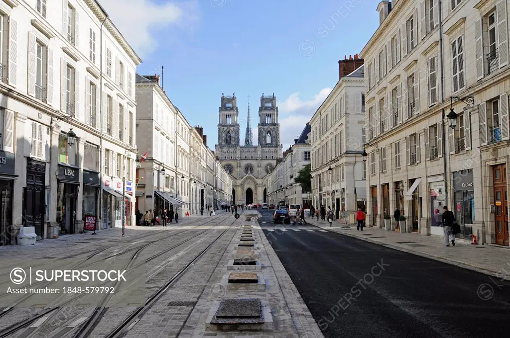 Rue Jeanne d'Arc, street, Cathedrale Sainte-Croix, Orleans, Loiret, Centre, France, Europe, PublicGround