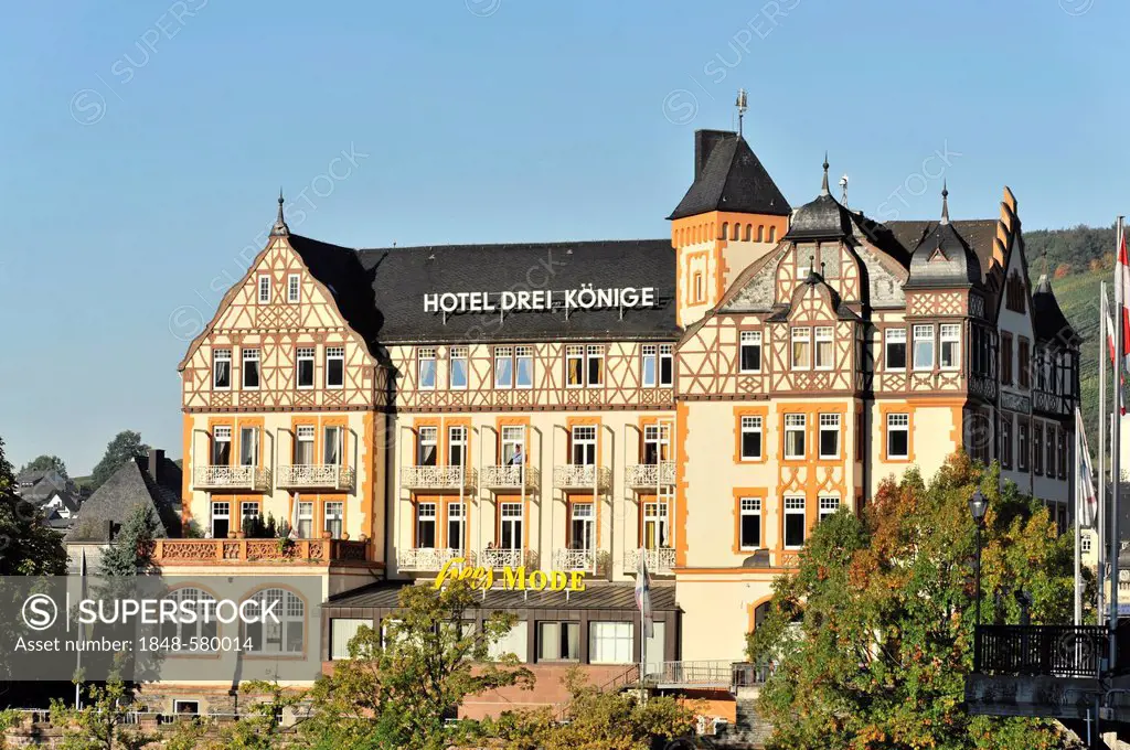 Hotel Drei Koenige, Kues quarter, Bernkastel-Kues, Moselle region, Rhineland-Palatinate, Germany, Europe