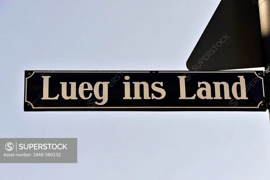 Lueg ins Land, road sign, Munich, Bavaria, Germany, Europe