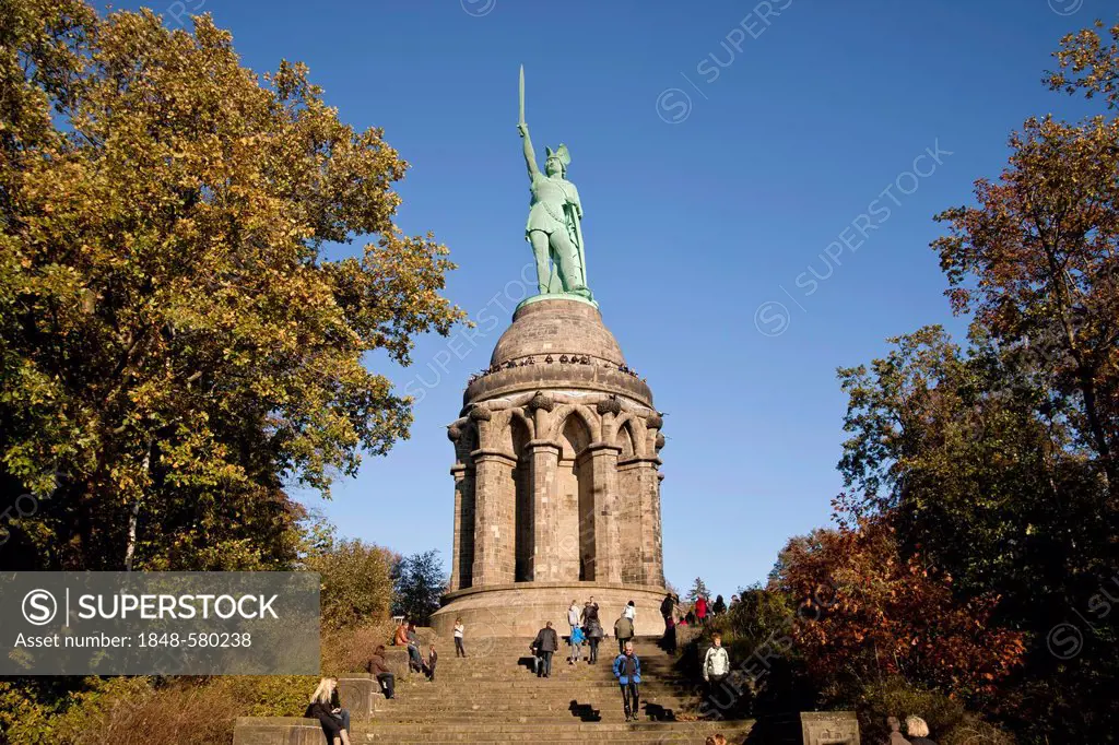 Hermannsdenkmal monument, commemorating Arminius, chieftain of the Germanic Cherusci, near Detmold in the southern Teutoburg Forest, North Rhine-Westp...