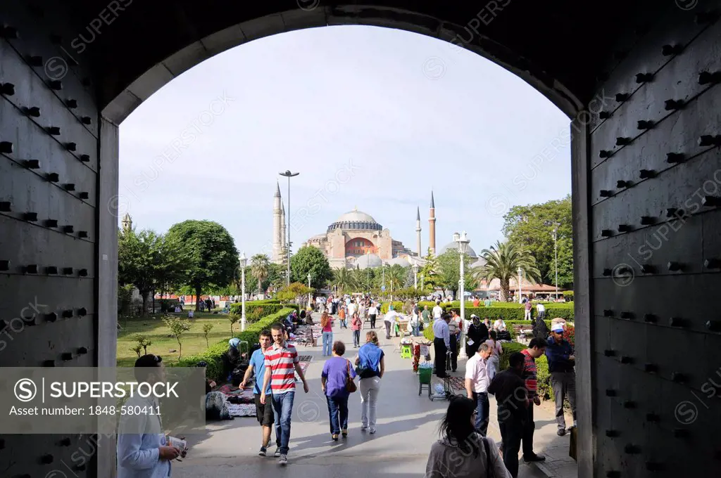 Hagia Sophia, Sultan Ahmed Park, historic district of Istanbul, Turkey, Europe