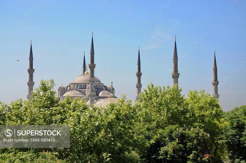 Sultan Ahmed Mosque or Blue Mosque, historic district of Istanbul, Turkey, Europe