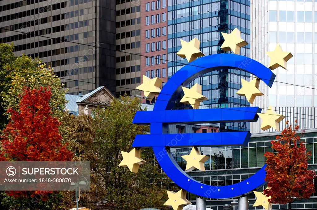 Euro symbol in front of the ECB, European Central Bank, Willy-Brandt-Platz square, Frankfurt am Main, Hesse, Germany, Europe