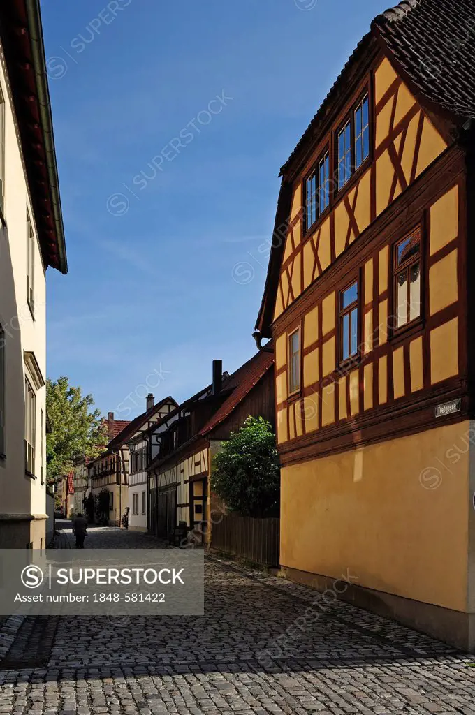 Old alleyway with half-timbered houses, Tretgasse street, Koenigsberg, Lower Franconia, Bavaria, Germany, Europe