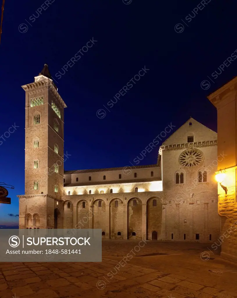 Cathedral of San Nicola Pellegrino, Marine Cathedral of Trani, Apulia, Southern Italy, Italy, Europe