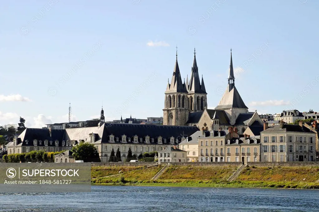 Church of Saint-Nicolas, Loire river, Blois, Loir-et-Cher, Centre, France, Europe, PublicGround