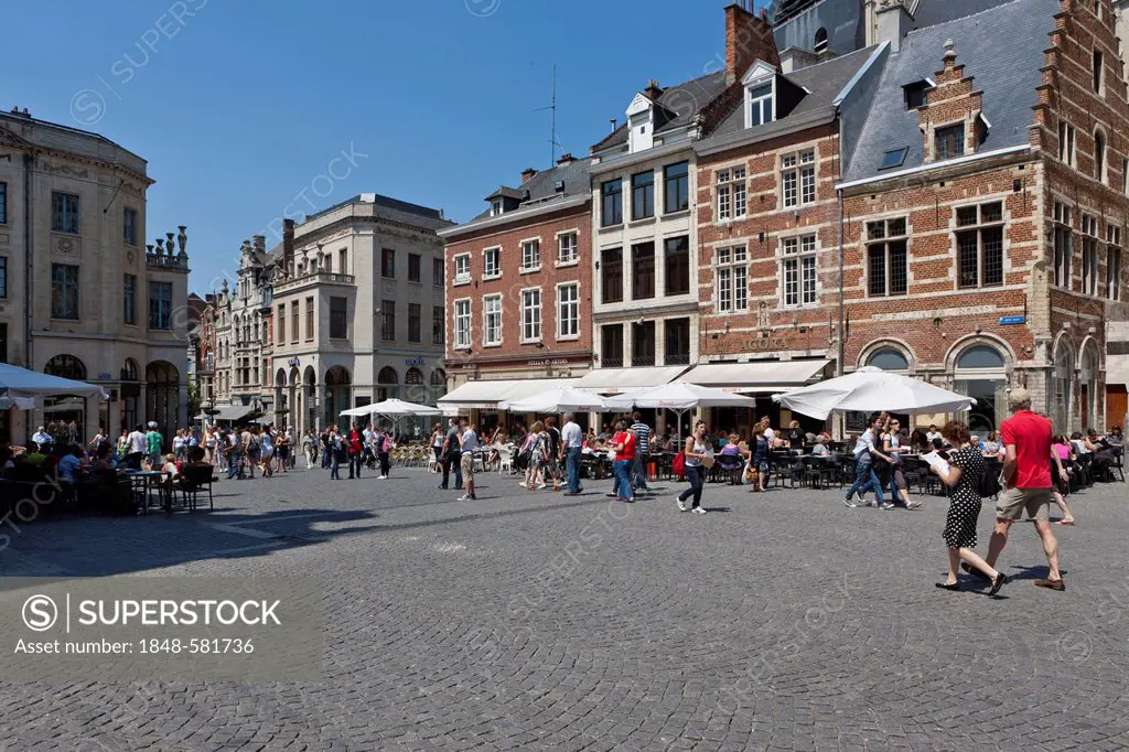 Grote Markt square with street cafes, Leuven, Belgium, Europe