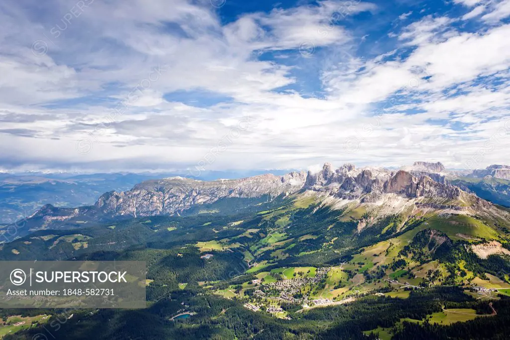 View during the Latemar Crossing Climbing Route from the Diamantiditurm towards the Rosengarten Group, Dolomites, Alto Adige, Italy, Europe
