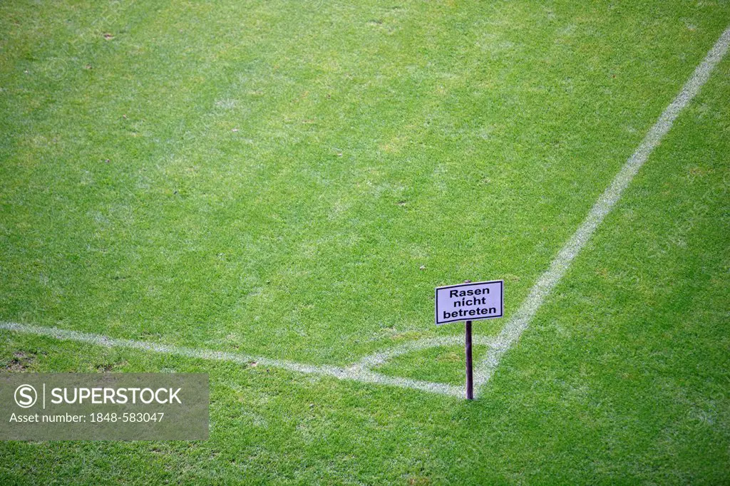 Sign, lettering Rasen nicht betreten, German for Keep off the lawn, on a sports field, grass pitch
