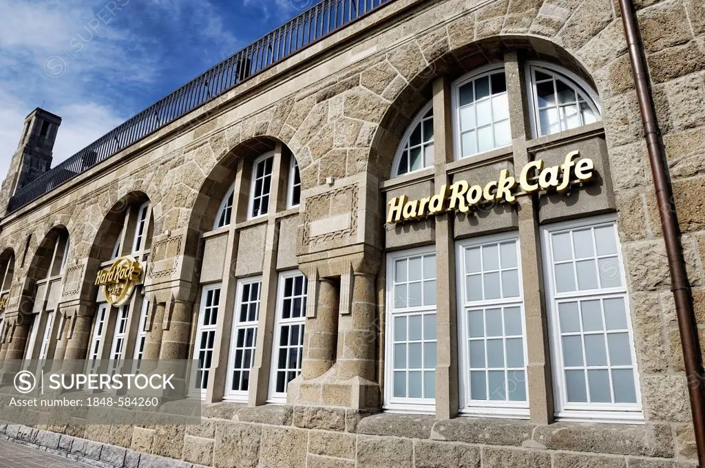 Hard Rock Cafe, Landungsbruecken, St. Pauli district, Hamburg, Germany, Europe